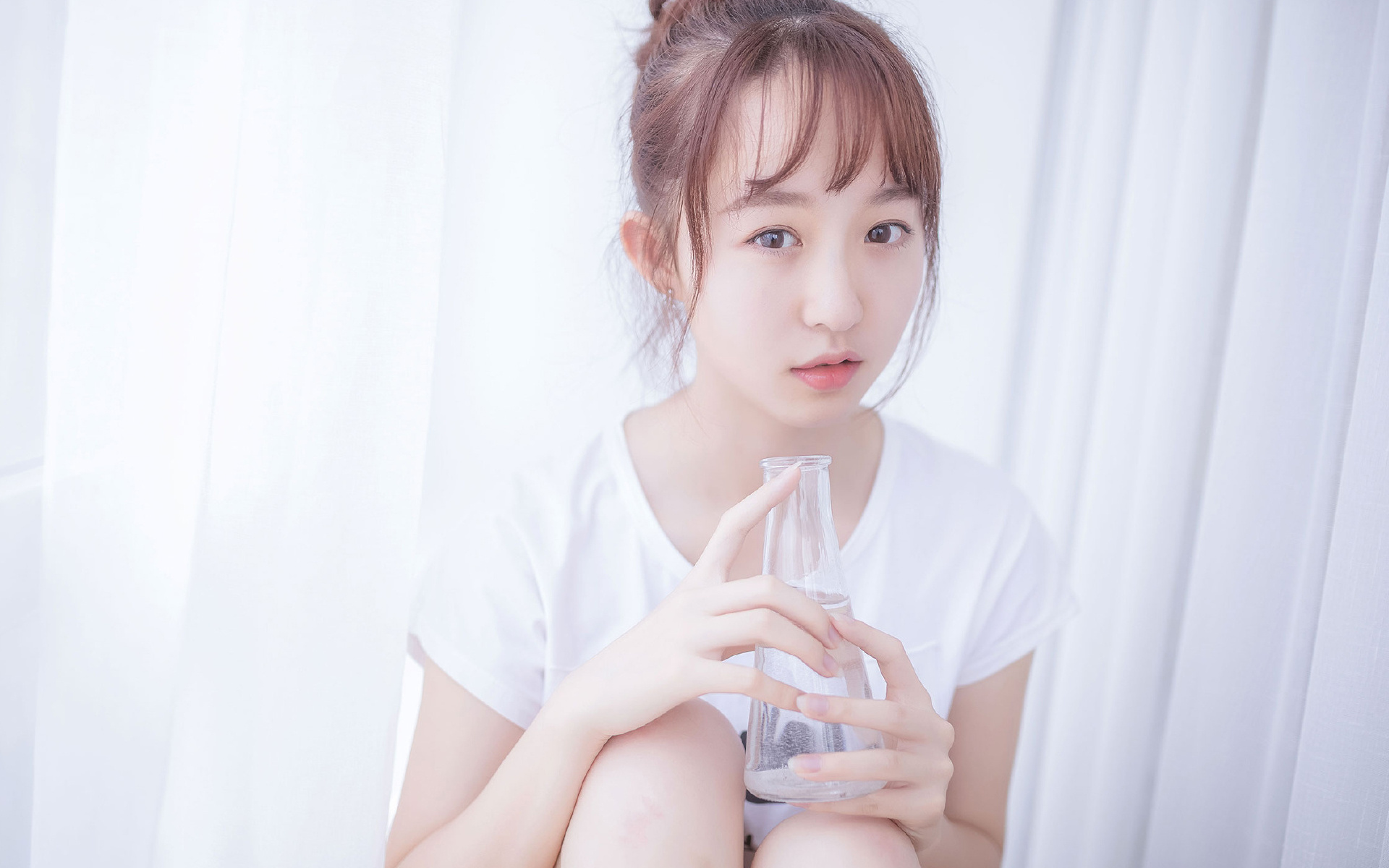 德甲赛季门票定价策略与球迷出勤率研究，德甲球票价格
